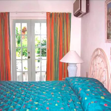 Dickenson Bay Cottages Cedar Grove 외부 사진
