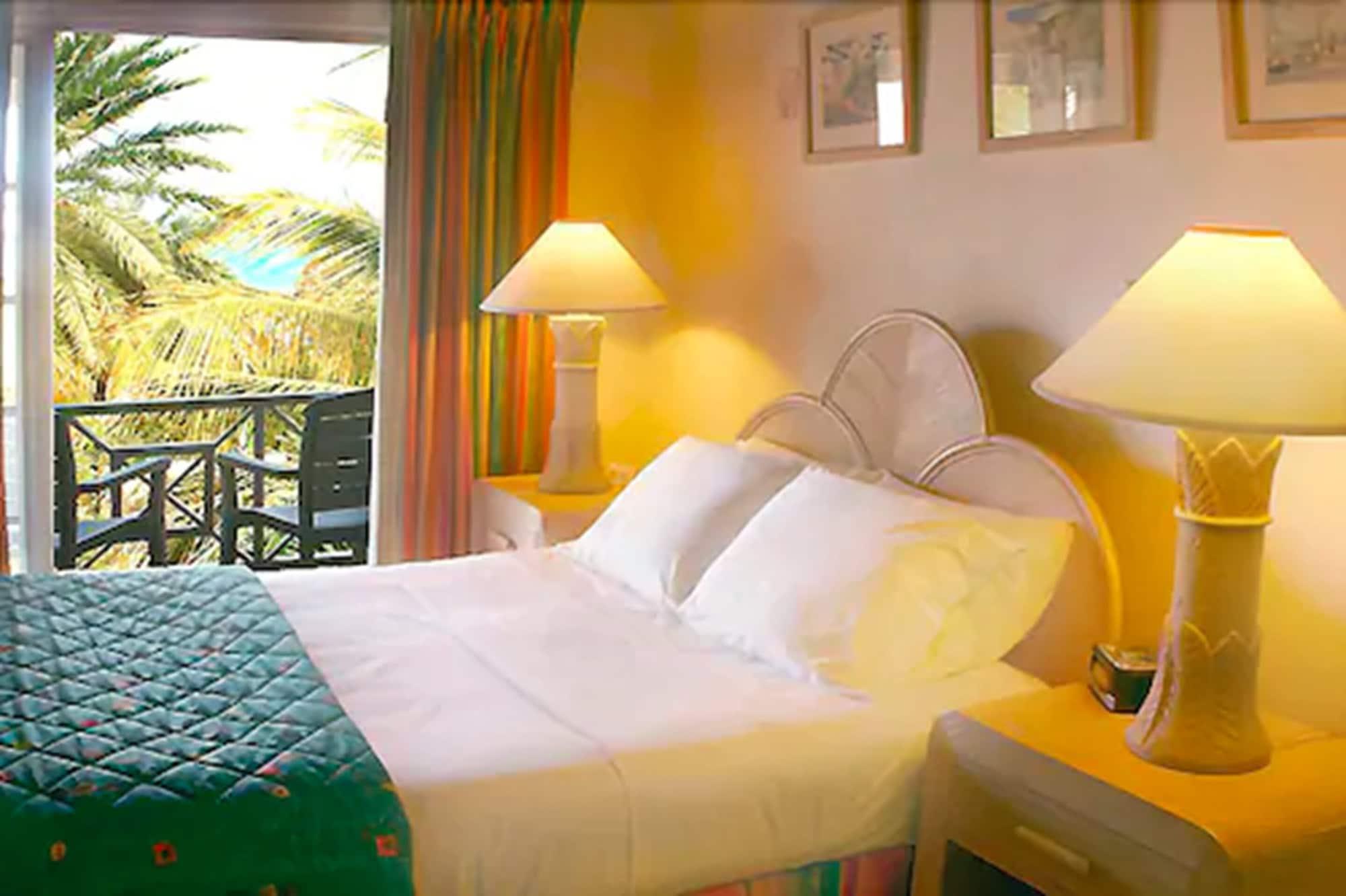 Dickenson Bay Cottages Cedar Grove 외부 사진