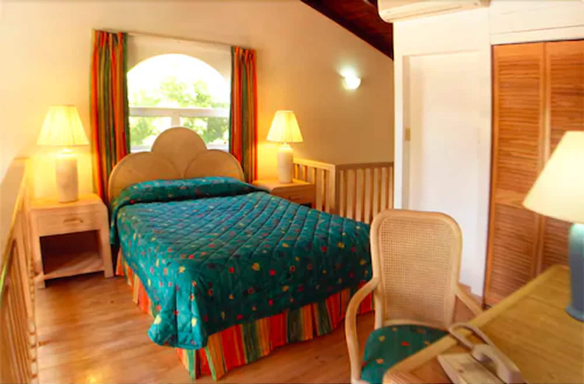 Dickenson Bay Cottages Cedar Grove 외부 사진