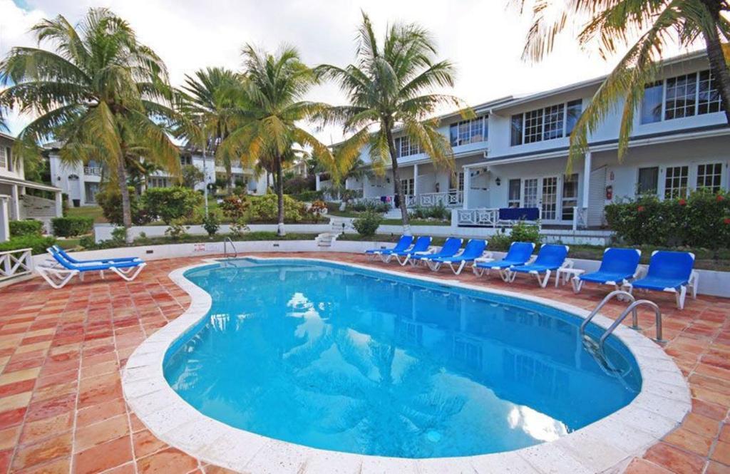 Dickenson Bay Cottages Cedar Grove 외부 사진